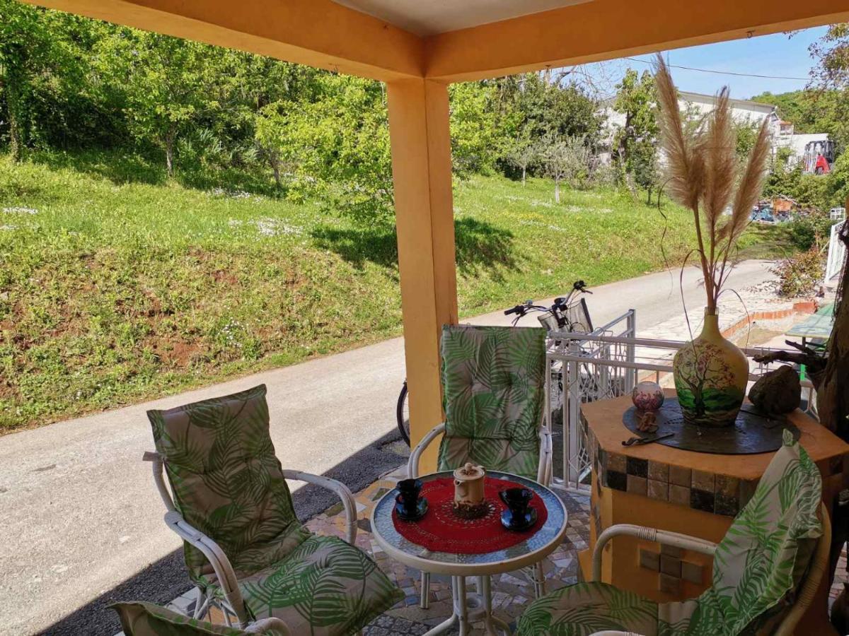 Apartman Sirena Pićan Extérieur photo