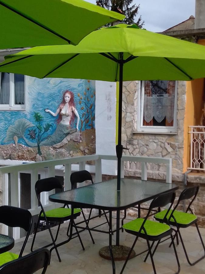 Apartman Sirena Pićan Extérieur photo