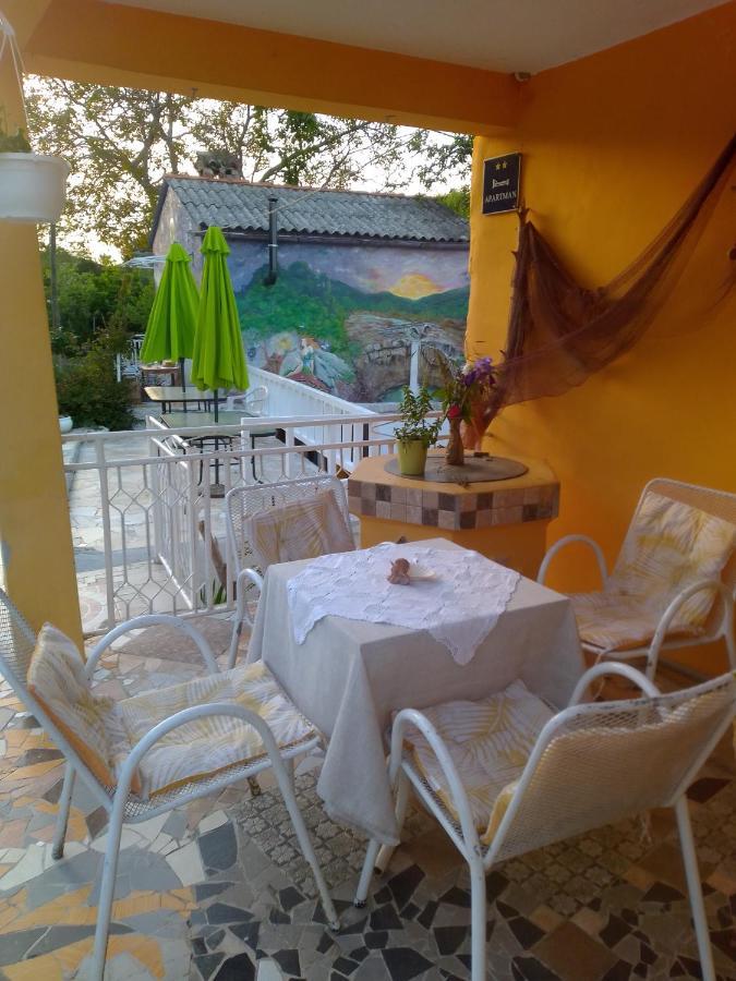 Apartman Sirena Pićan Extérieur photo